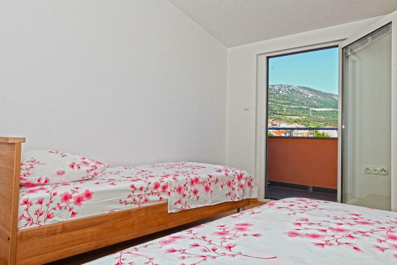 Apartments Ukic Kaštela Eksteriør billede