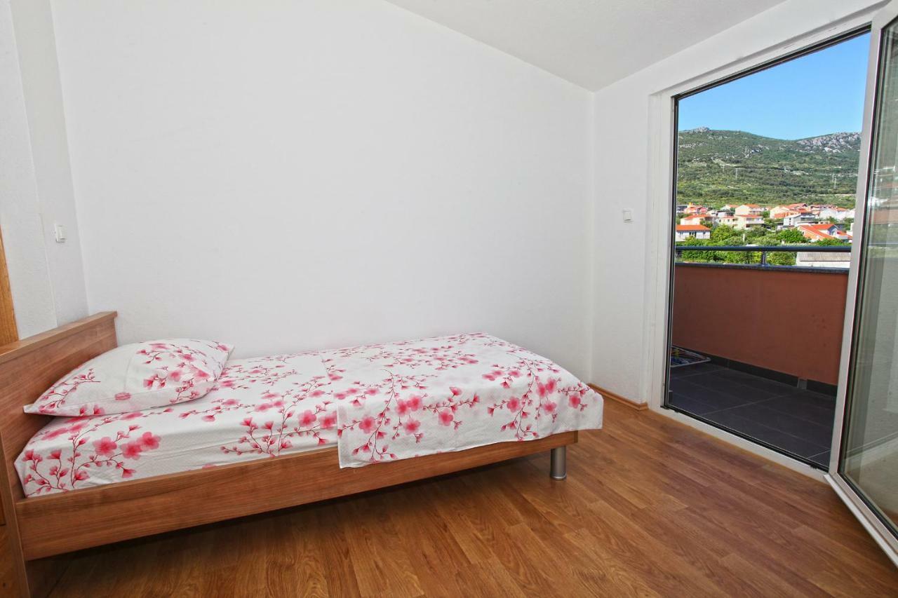 Apartments Ukic Kaštela Eksteriør billede
