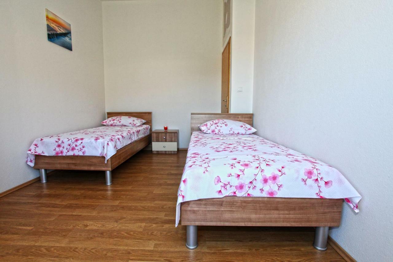 Apartments Ukic Kaštela Eksteriør billede