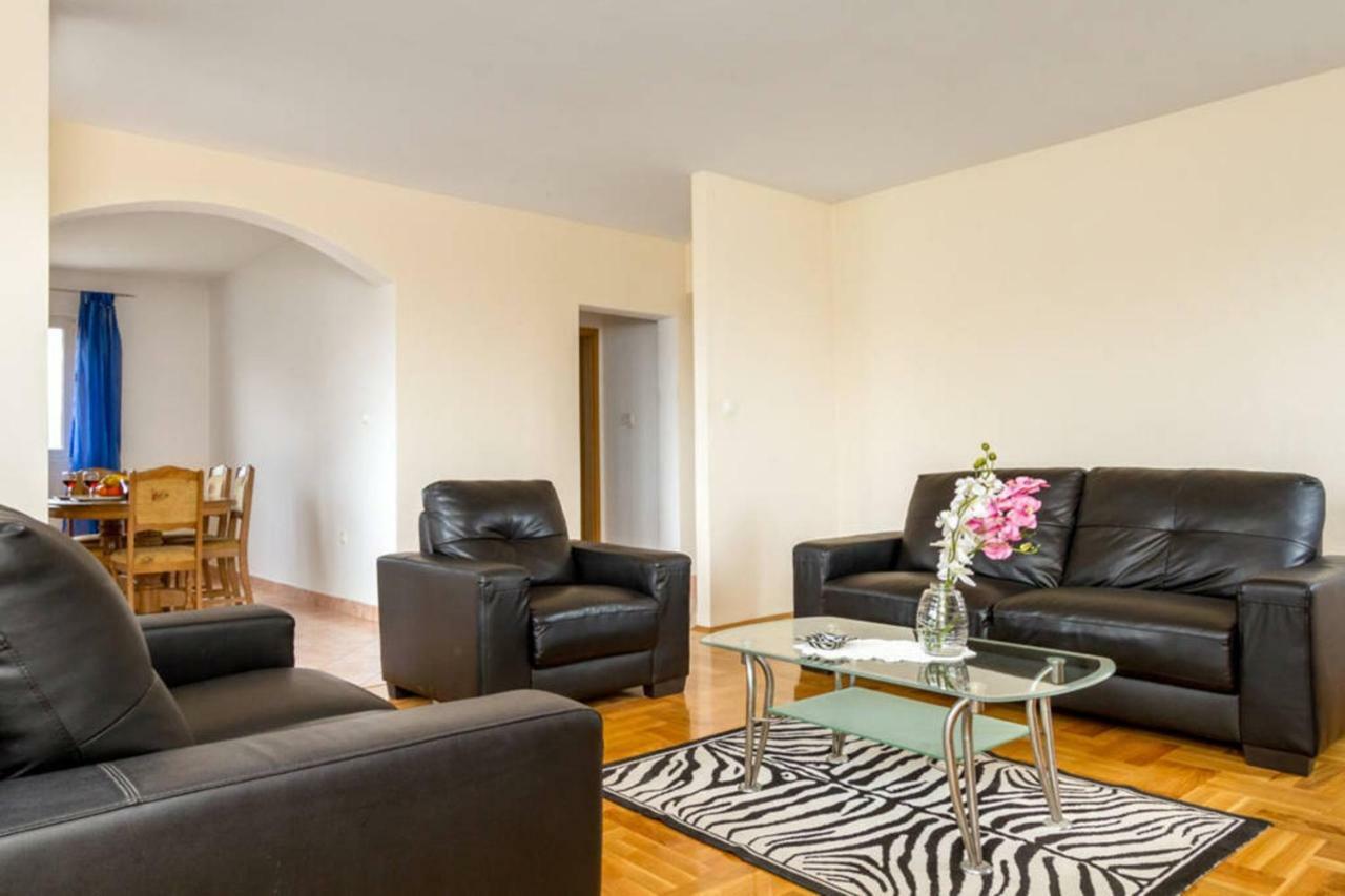 Apartments Ukic Kaštela Eksteriør billede