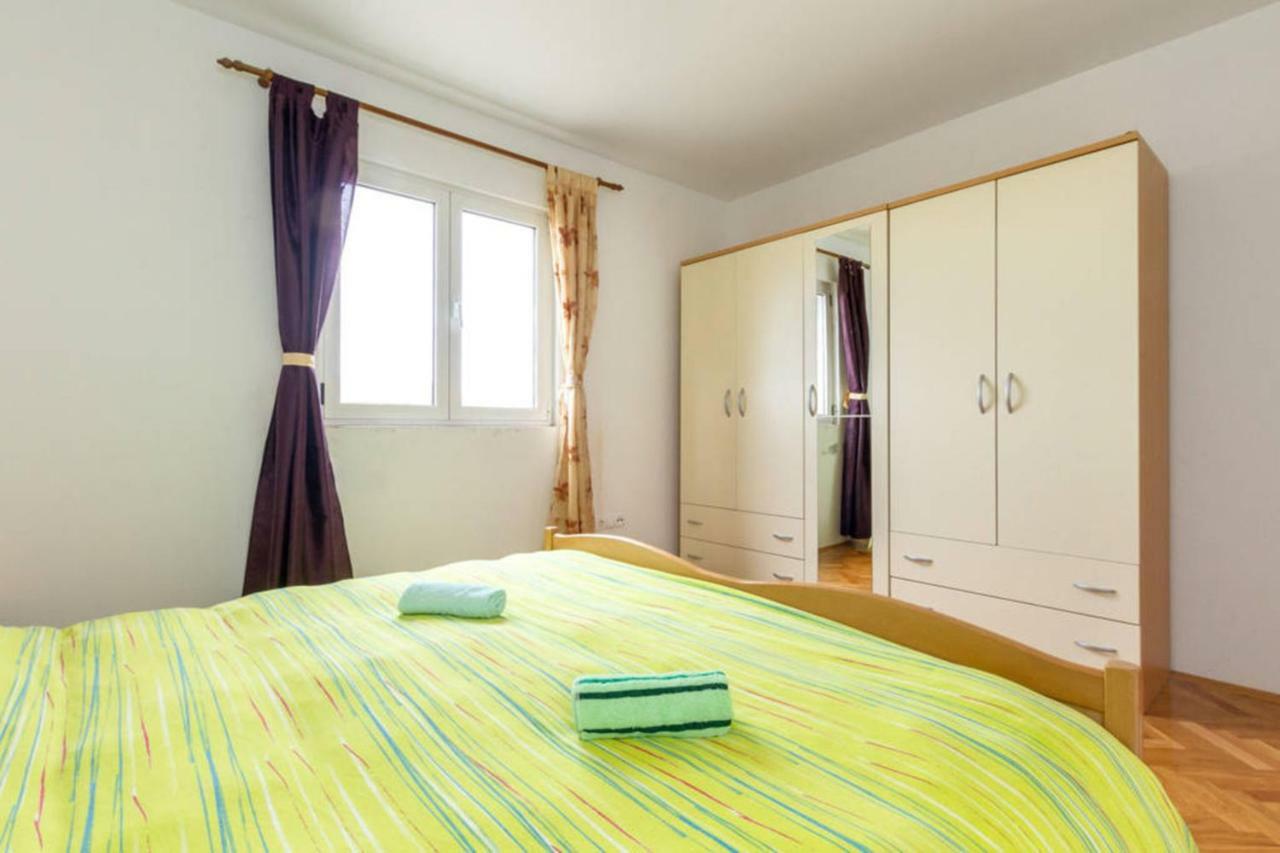 Apartments Ukic Kaštela Eksteriør billede
