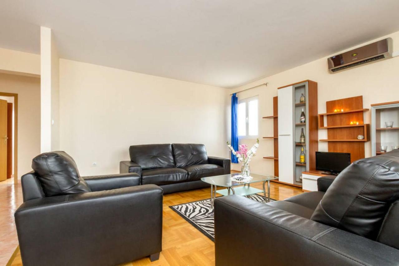 Apartments Ukic Kaštela Eksteriør billede