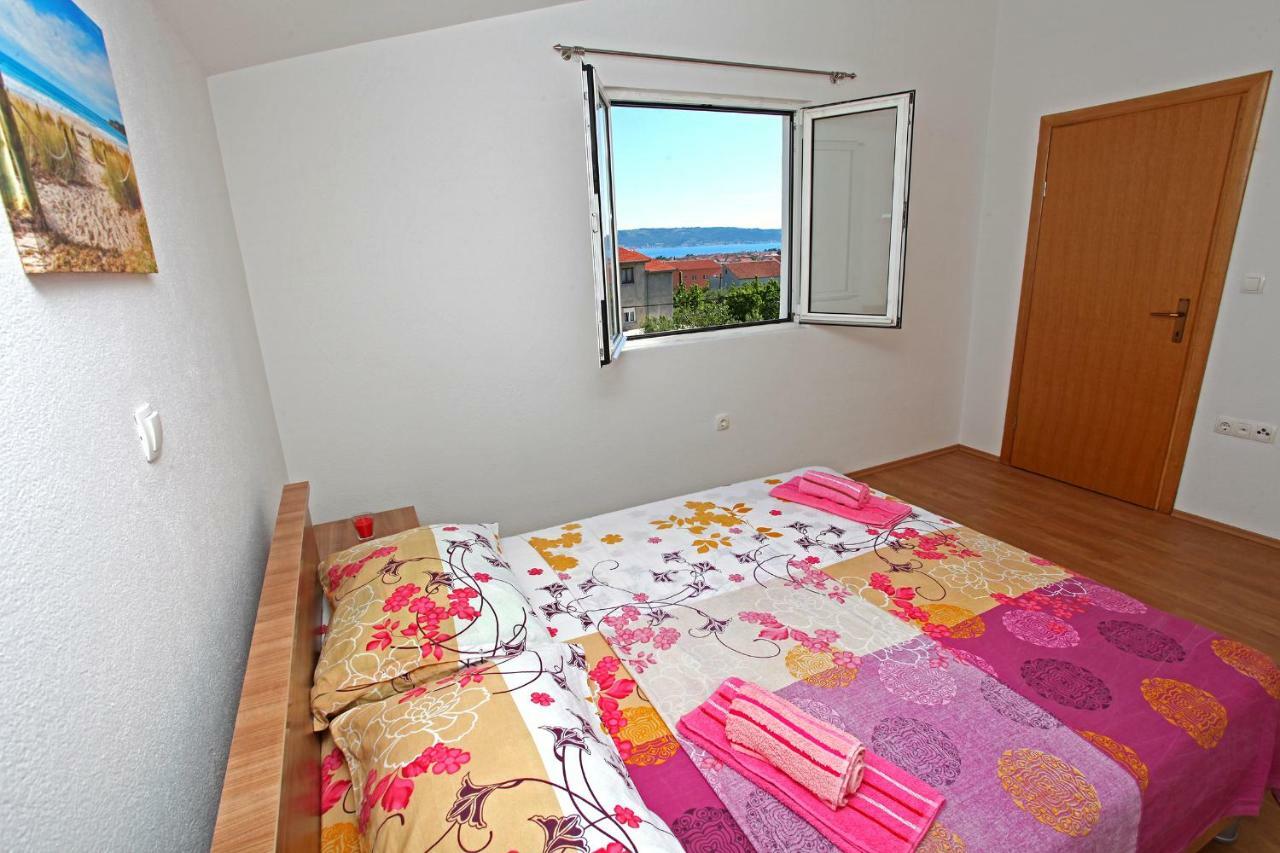 Apartments Ukic Kaštela Eksteriør billede