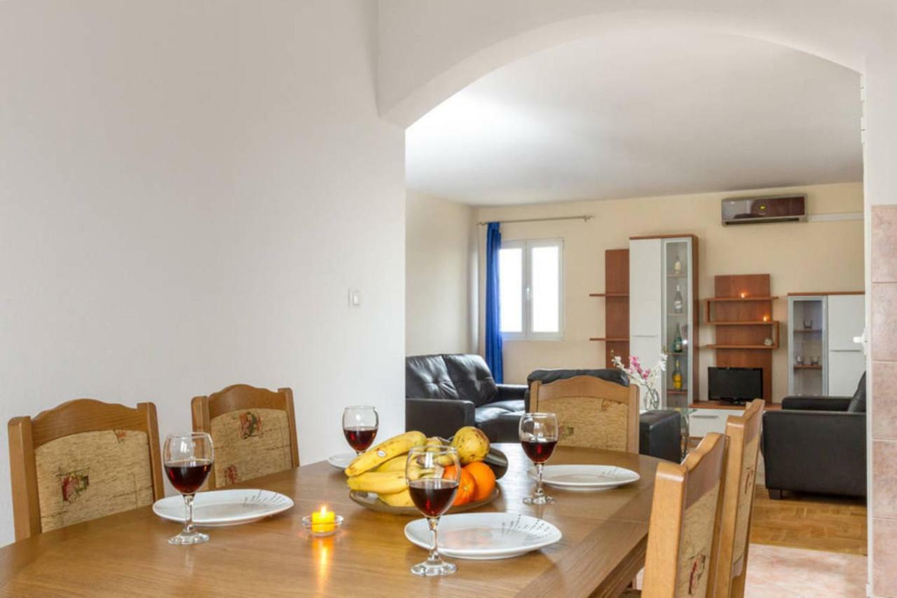 Apartments Ukic Kaštela Eksteriør billede